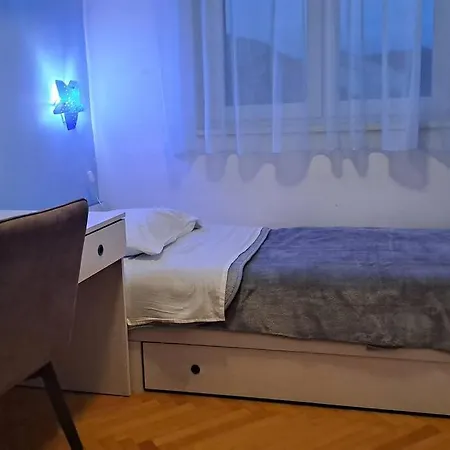 New Apartmant For 5