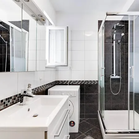 Διαμέρισμα New Apartmant For 5